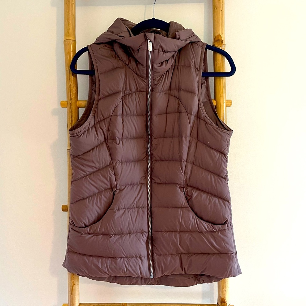 Lululemon Hooded Down Vest size 8 Dusty Rose